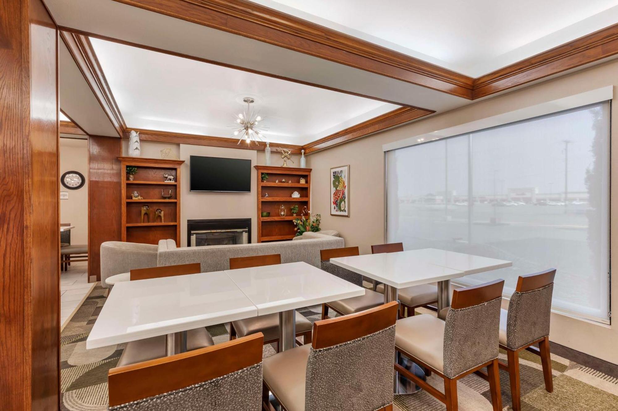 Best Western Plus Riata Brownwood Εξωτερικό φωτογραφία