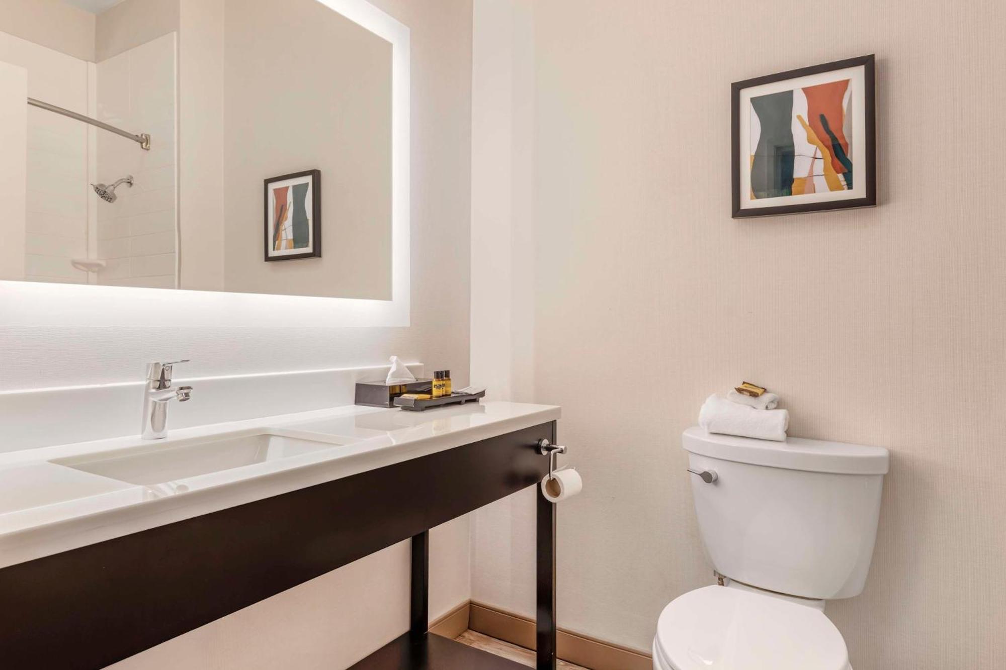 Best Western Plus Riata Brownwood Εξωτερικό φωτογραφία