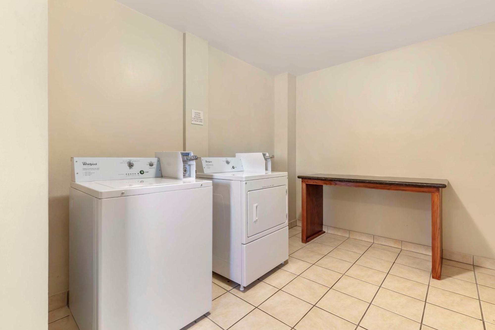 Best Western Plus Riata Brownwood Εξωτερικό φωτογραφία